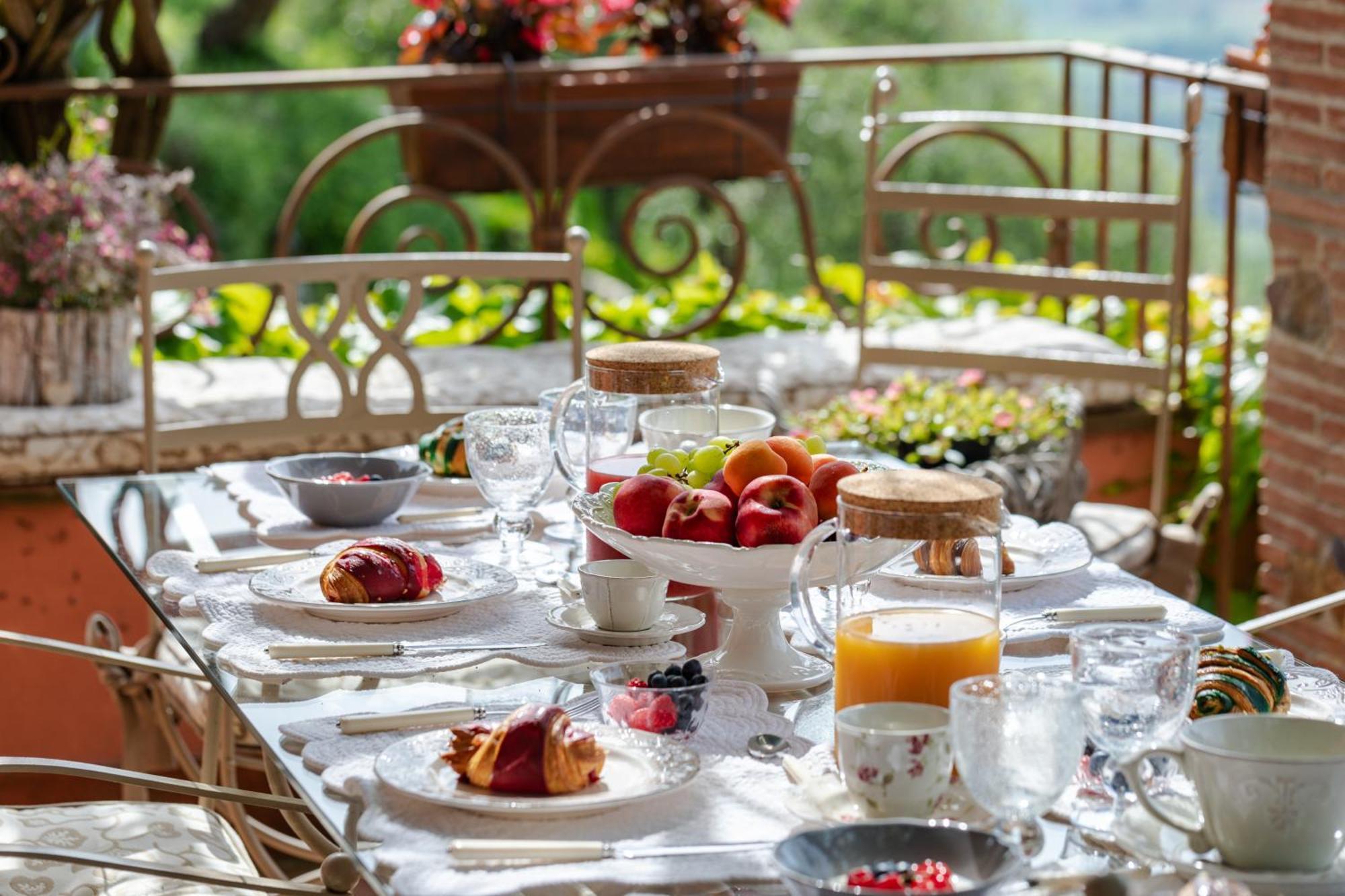 Villa Sii Felice Buti 外观 照片